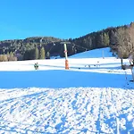Lägenhet Bergfluegel Allgaeu, Schwimmbad, Sauna, Skilift