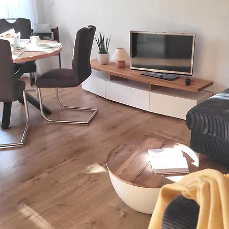 Bergflügel Appartement, Schwimmbad, Sauna