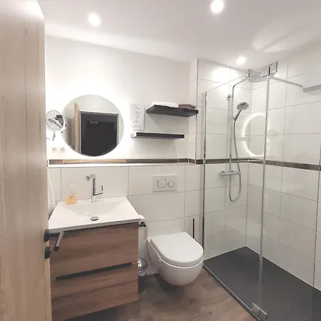Apartamento Bergfluegel Allgaeu, Schwimmbad, Sauna, Skilift Missen-Wilhams