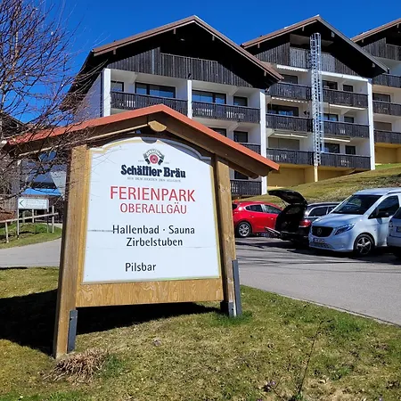 شقة Bergfluegel Allgaeu, Schwimmbad, Sauna, Skilift *