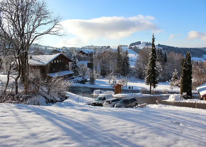 Bergfluegel Allgaeu, Schwimmbad, Sauna, Skilift Apartamento